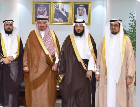 أمير نجران يستعرض التقرير السنوي لجمعية العناية بالمساجد "إعمار"