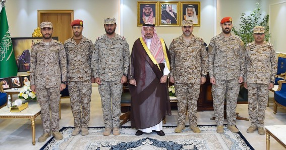 سمو أمير نجران يستقبل قائد مجموعة الدفاع الجوي الرابعة .