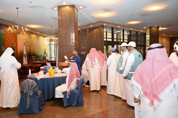 بيئة مكة تنفذ حملة تطعيم وقائية لمشاركي موسم حج 1446هـ