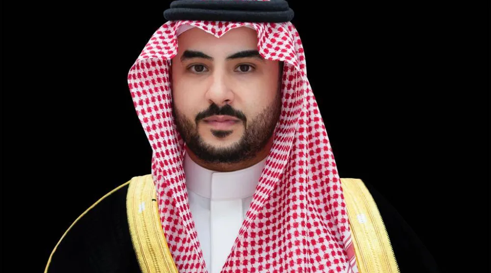 وزير الدفاع يهنئ القيادة بعيد الأضحى ويشيد برعاية ضيوف الرحمن وزير الدفاع يهنئ القيادة بعيد الأضحى ويشيد برعاية ضيوف الرحمن
