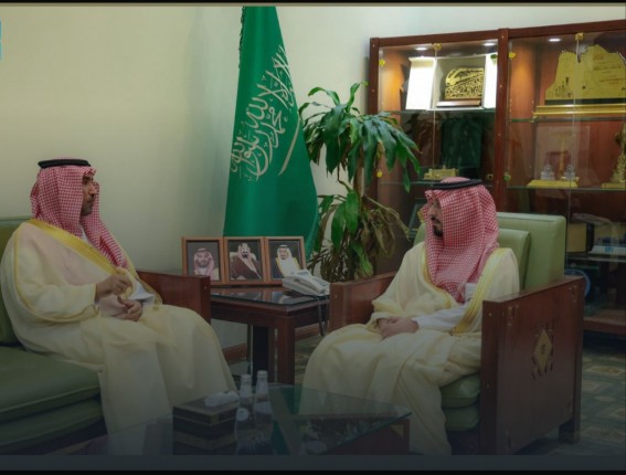 محافظ الخرج يستقبل رئيس جامعة الأمير سطام ويبادل التهاني بالعيد