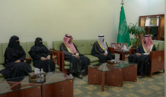 محافظ الخرج يستقبل أعضاء المجلس المحلي ويبادلهم التهنئة بعيد الأضحى