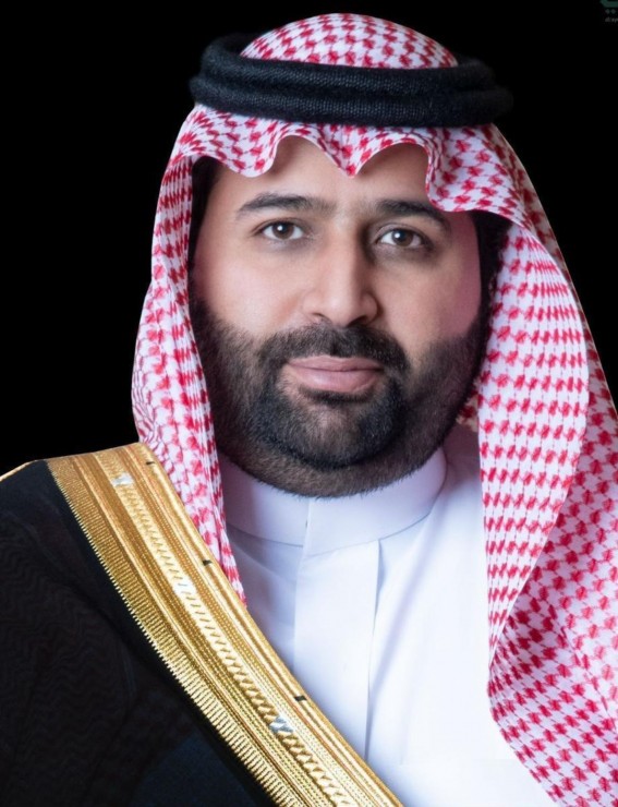 أمير جازان ونائبه يتفقدان جزر فرسان ويقفان على احتياجات الأهالي . أمير جازان ونائبه يتفقدان جزر فرسان ويقفان على احتياجات الأهالي .