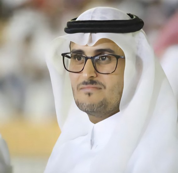 ترقية الأستاذ أحمد العربي إلى المرتبة الثالثة عشرة .