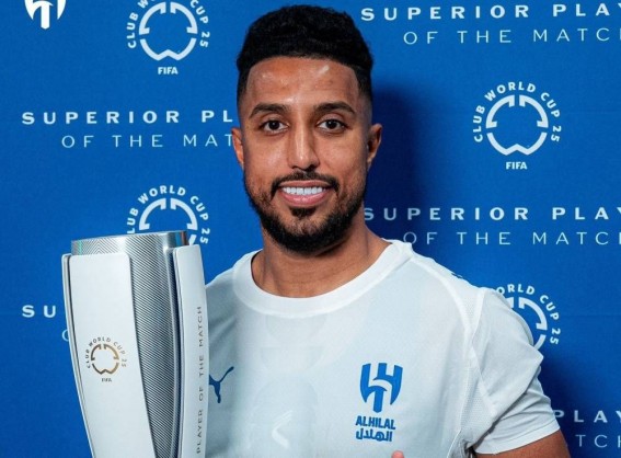 الهلال في مواجهة مصيرية أمام السيتي وغياب سالم يربك حسابات إنزاغي الهلال في مواجهة مصيرية أمام السيتي وغياب سالم يربك حسابات إنزاغي
