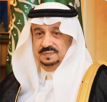 أمير الرياض يُعزّي تميم السالم في وفاة والدته أمير الرياض يُعزّي تميم السالم في وفاة والدته