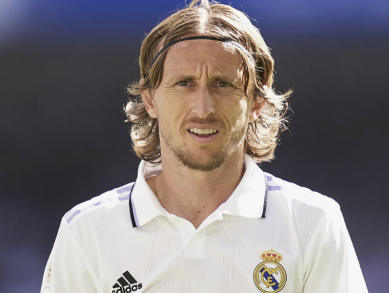 ميلان يُبرم صفقة ذهبية.. أليجري يعلن التوقيع مع لوكا مودريتش ميلان يُبرم صفقة ذهبية.. أليجري يعلن التوقيع مع لوكا مودريتش