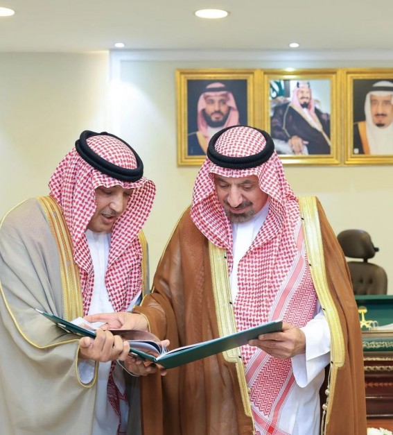 أمير نجران يطّلع على نتائج منتدى الاستثمار 2025