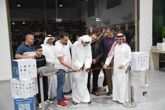 "الجمعية العربية السعودية للثقافة والفنون بالدمام تفتتح معرض “نافذة” بمشاركة عربية و46 عملًا فنيًا"
