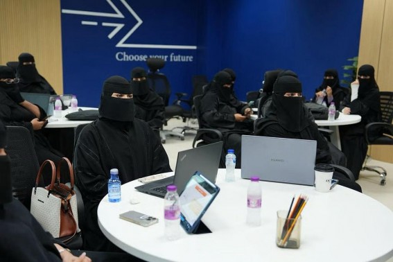 جامعة جازان تحتضن برنامج  طريقك للذكاء الاصطناعي