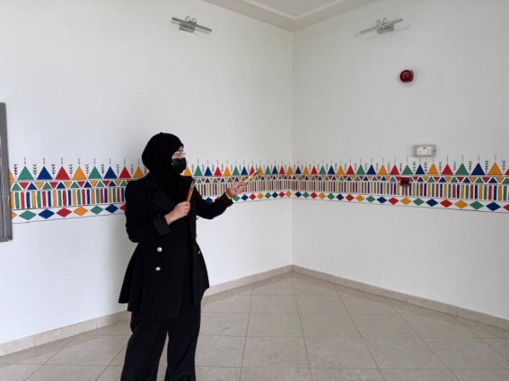 هبة جامع تُبدع في تجسيد القط العسيري بجدة