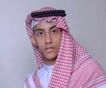 هؤلاء يكتبون للمرة الأولى هؤلاء يكتبون للمرة الأولى