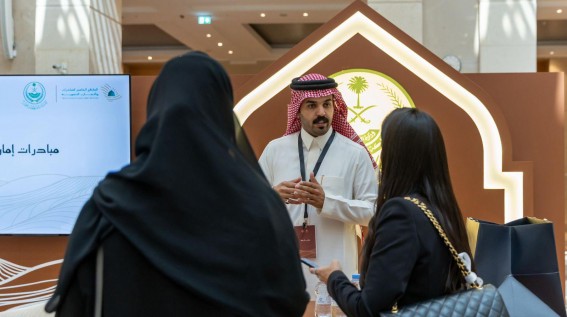 إمارة نجران تستعرض مبادرات تنموية رائدة خلال مشاركتها في الملتقى السنوي الخامس لإمارات المناطق إمارة نجران تستعرض مبادرات تنموية رائدة خلال مشاركتها في الملتقى السنوي الخامس لإمارات المناطق