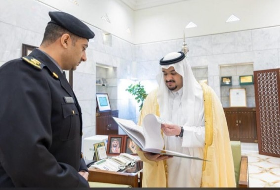 نائب أمير الرياض يطّلع على إنجازات مركز العمليات الأمنية الموحدة 911 نائب أمير الرياض يطّلع على إنجازات مركز العمليات الأمنية الموحدة 911