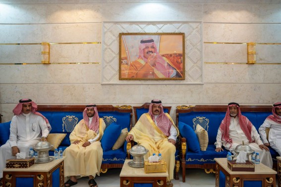 أمير منطقة حائل ونائبه يعزيان أسرة البراك في وفاة نايف بن ناهس البراك أمير منطقة حائل ونائبه يعزيان أسرة البراك في وفاة نايف بن ناهس البراك
