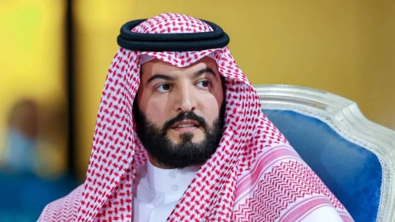 فهد بن نافل يعلن استقالته من رئاسة نادي الهلال فهد بن نافل يعلن استقالته من رئاسة نادي الهلال