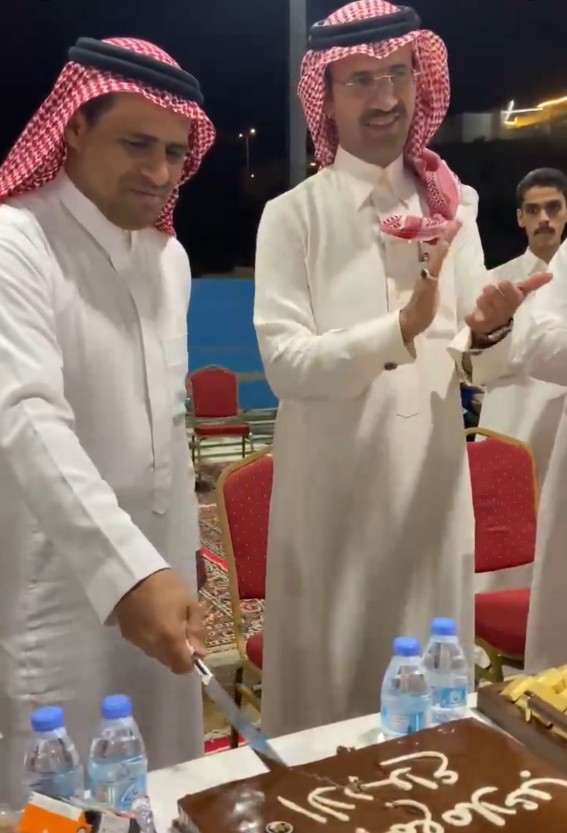 محافظ بلقرن يدشّن مجمع ملاعب الإبداع