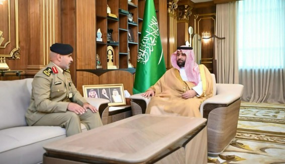 أمير جازان يستقبل قائد قوة أمن المنشآت المعيّن حديثًا أمير جازان يستقبل قائد قوة أمن المنشآت المعيّن حديثًا