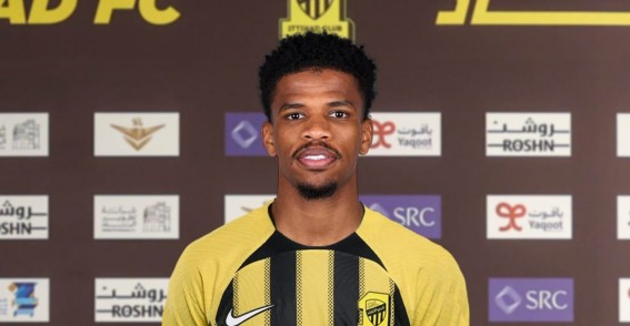 برناوي يبدأ مشواره مع الاتحاد في معسكر البرتغال