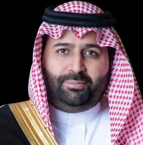 أمير جازان يعزي رئيس محكمة الاستئناف في وفاة والده