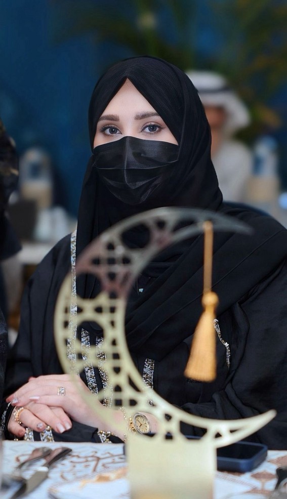 لأجل عين تُكرم مدينة