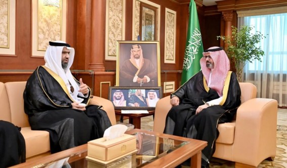 نائب أمير جازان يطلع على جهود جمعية "ثمرة" لدعم المزارعين نائب أمير جازان يطلع على جهود جمعية "ثمرة" لدعم المزارعين