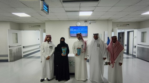 مبادرة إنسانية من "بيئة جدة" لدعم مرضى مستشفى الملك عبدالعزيز مبادرة إنسانية من "بيئة جدة" لدعم مرضى مستشفى الملك عبدالعزيز