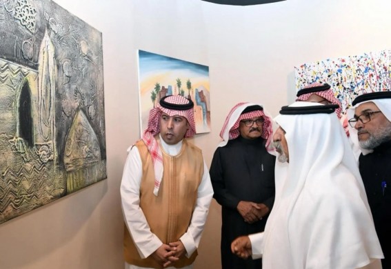 معرض قطرة لون يحتفي بروح اللون ضمن فعاليات صيف عسير 2025