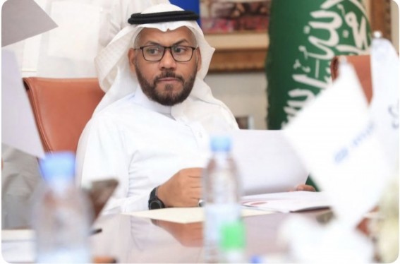 ترقية الدكتور علي النجمي إلى رتبة بروفيسور في جامعة الملك عبدالعزيز