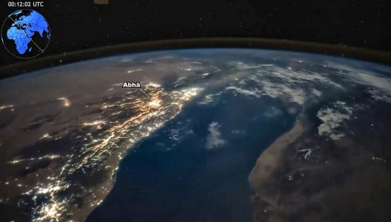 أبها تضيء من الفضاء في لقطة نادرة من محطة الفضاء الدولية أبها تضيء من الفضاء في لقطة نادرة من محطة الفضاء الدولية