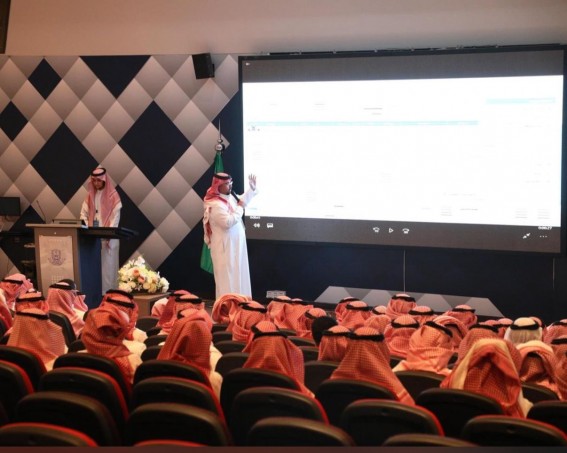 جامعة الملك سعود تستقبل طلبتها المستجدين ببرنامج تعريفي شامل جامعة الملك سعود تستقبل طلبتها المستجدين ببرنامج تعريفي شامل