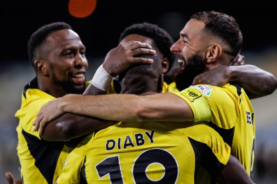 الاتحاد يبدأ رحلة الدفاع عن لقبه من نجران أمام الأخدود