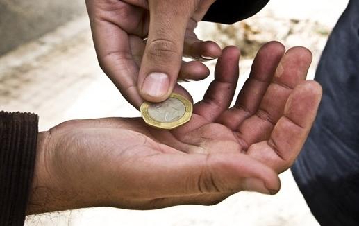 الأمن العام: دعم المتسولين جريمة تسهم في تفشي الظاهرة الأمن العام: دعم المتسولين جريمة تسهم في تفشي الظاهرة