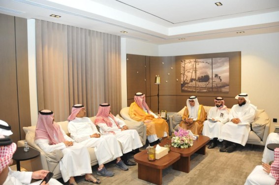 أمانة الشرقية وجامعة الإمام عبد الرحمن بن فيصل تبحثان تعزيز أوجه التعاون المشترك