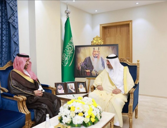 أمير نجران يشيد بدعم القيادة لذوي الإعاقة ويبحث جهود المجلس التخصصي