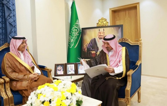 أمير نجران يطّلع على خدمات جمعية الأطفال ذوي الإعاقة ويشيد بدورها