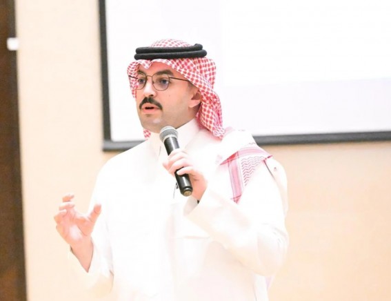 استعراض الفرص الاستثمارية بمطار الملك عبدالله الدولي الجديد في جازان