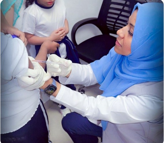 إطلاق حملة التطعيم ضد الحصبة في مكة تزامنًا مع العودة للمدارس