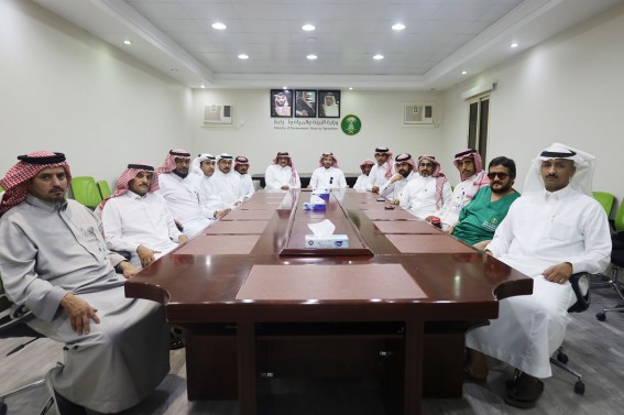 الطائف تستضيف برنامجًا تدريبيًا متخصصًا عن زيت الورد الطائفي الطائف تستضيف برنامجًا تدريبيًا متخصصًا عن زيت الورد الطائفي