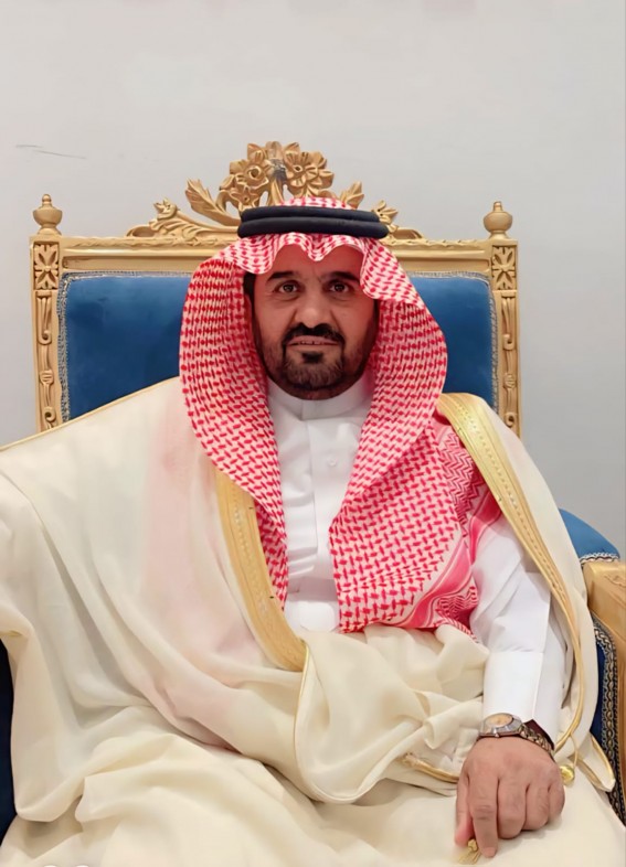 محافظ محايل يهنئ القيادة بمناسبة اليوم الوطني الـ95