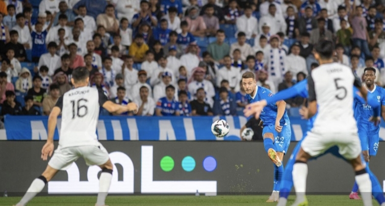 السد القطري يتغلب على الهلال السعودي في بطولة كأس الملك سلمان