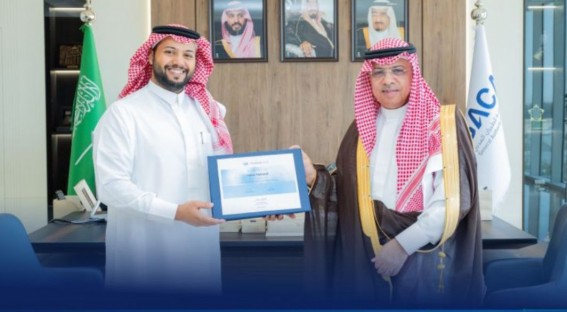 الغامدي أول سعودي يحصل على تصنيف دولي في تسهيلات النقل الجوي