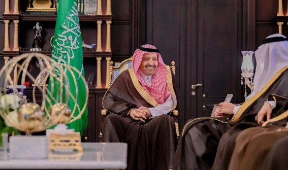 أمير الباحة يُدشّن 4 مشروعات طرق بـ429 مليون ريال