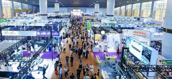 وفد غرفة جازان يستكشف فرص الاستثمار في معرض “كانتـون” الدولي بالصين