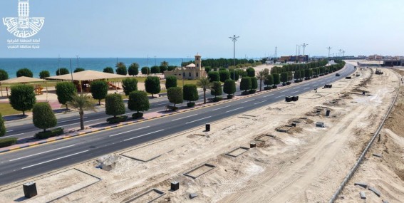 بلدية الخفجي تنفذ عملية إنشاء مضمار لرياضة المشي بحي الشاطئ بلدية الخفجي تنفذ عملية إنشاء مضمار لرياضة المشي بحي الشاطئ