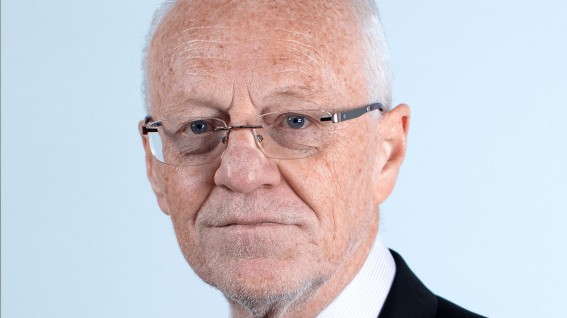 كاوست تعيّن عالم الأعصاب بيتر غودسبي عميدًا مؤسسًا