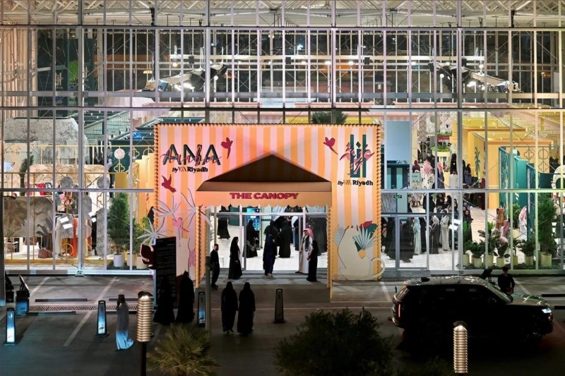 انطلاق معرض "أنا عربية" في فيا الرياض بمشاركة 300 مصممة من 22 دولة