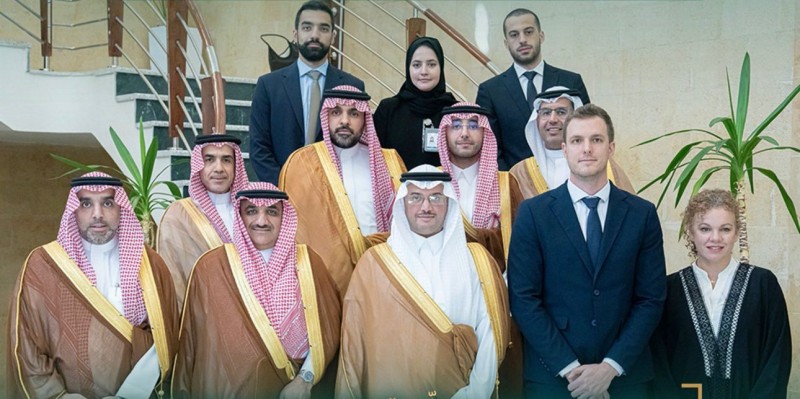 محافظ الأحساء يطلق مشروع المنطقة اللوجستية لتعزيز الربط التجاري