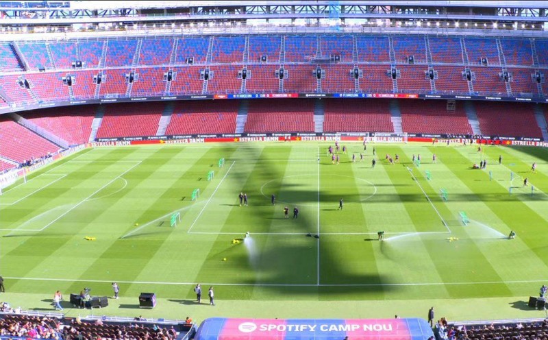 برشلونة يدشن المرحلة الأولى من افتتاح ملعبه برشلونة يدشن المرحلة الأولى من افتتاح ملعبه
