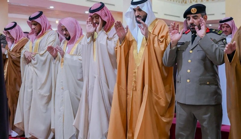 أهالي الباحة يؤدون صلاة الاستسقاء ابتهالًا لنزول الغيث